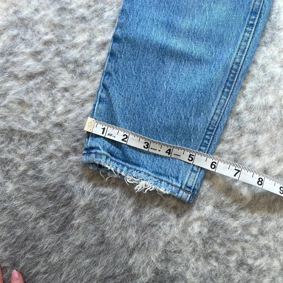 Abercrombie & Fitch High Rise Ripped  Jeans​ - Picture 10 of 13